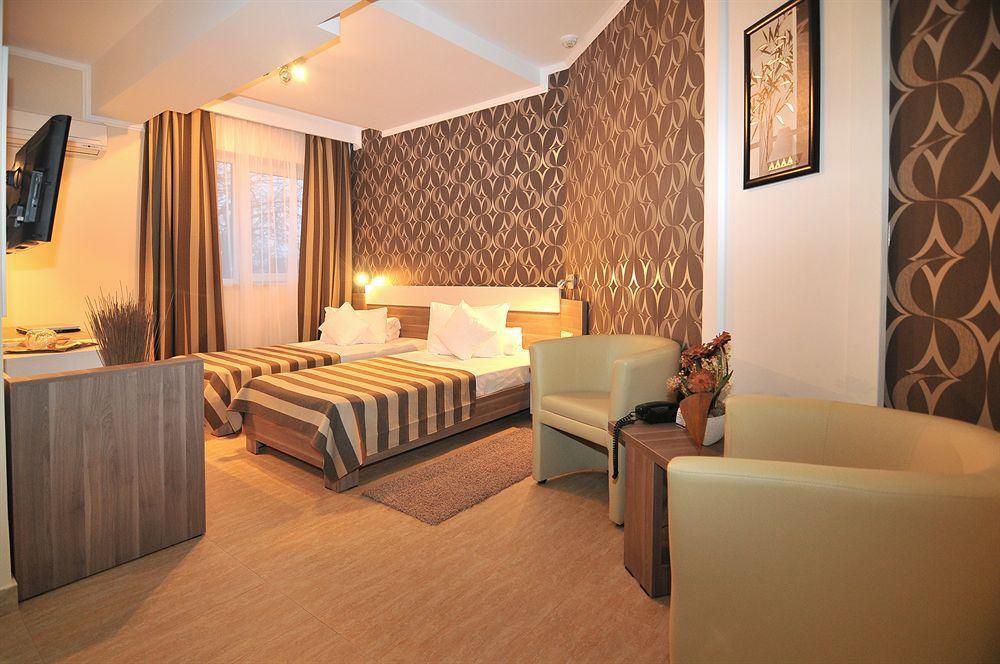 Hotel Confort Cluj-Napoca Exterior foto