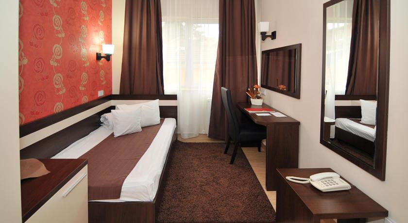 Hotel Confort Cluj-Napoca Exterior foto