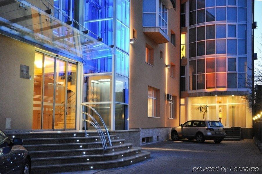 Hotel Confort Cluj-Napoca Exterior foto