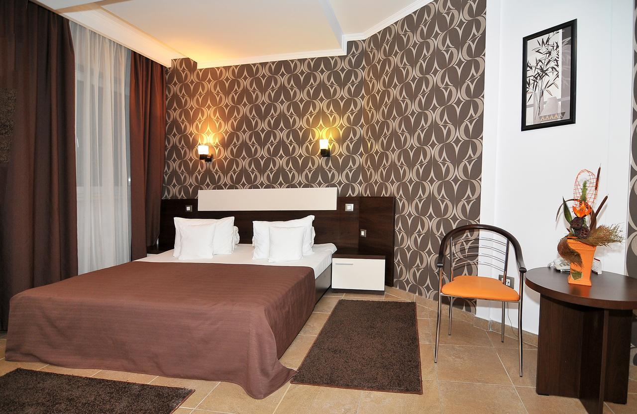 Hotel Confort Cluj-Napoca Exterior foto